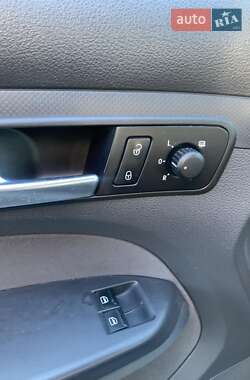 Минивэн Volkswagen Caddy 2012 в Львове