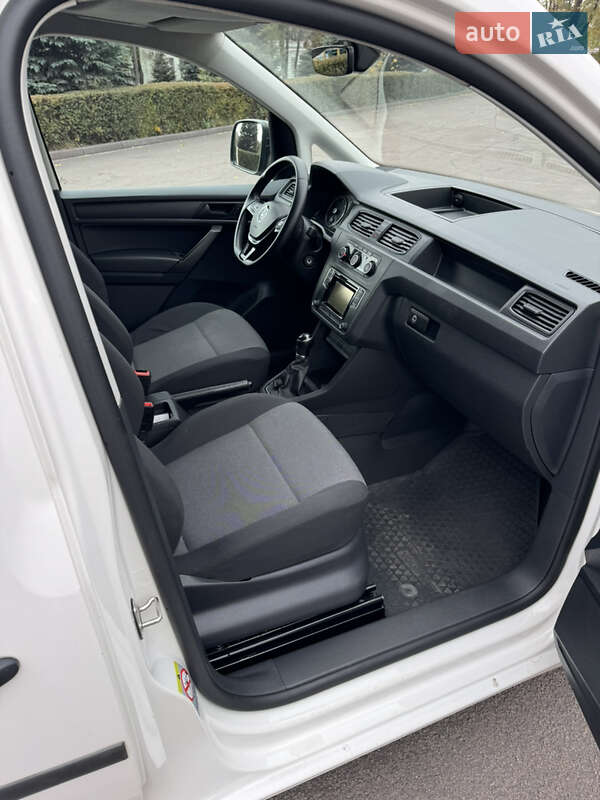 Грузовой фургон Volkswagen Caddy 2018 в Каменском