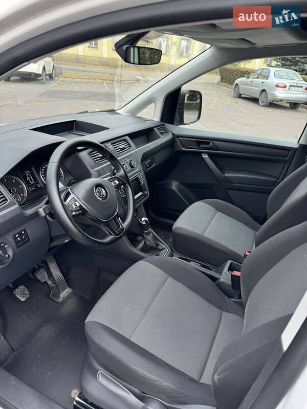 Грузовой фургон Volkswagen Caddy 2018 в Каменском