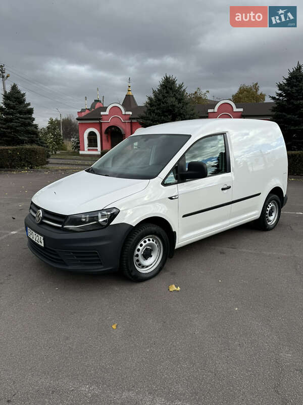 Грузовой фургон Volkswagen Caddy 2018 в 