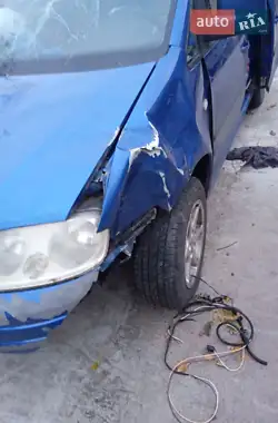 Volkswagen Caddy 2005