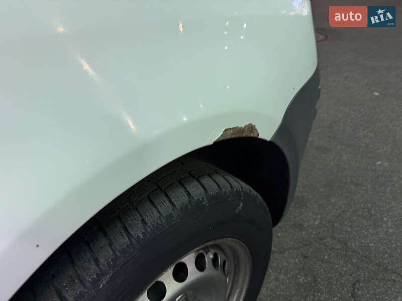 Минивэн Volkswagen Caddy 2006 в Решетиловке