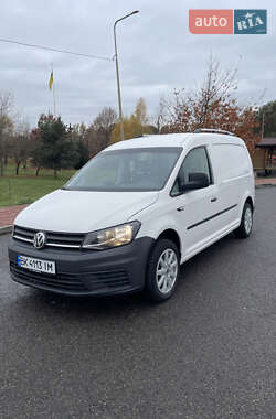 Вантажний фургон Volkswagen Caddy 2015 в Виноградові