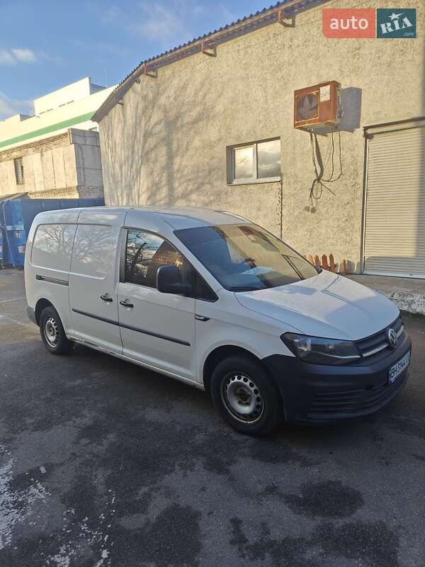 Грузовой фургон Volkswagen Caddy 2016 в Киеве
