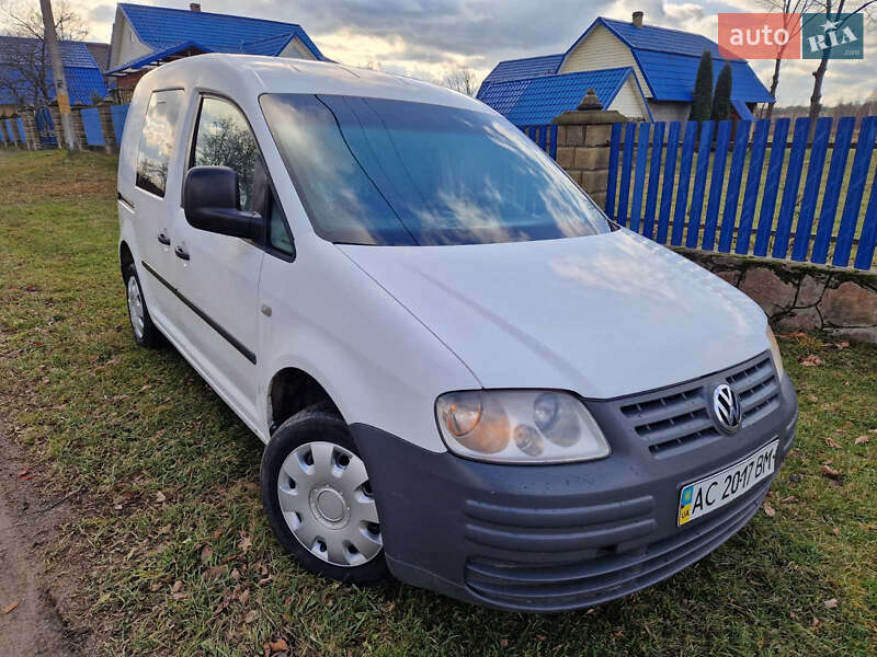 Минивэн Volkswagen Caddy 2007 в Сарнах