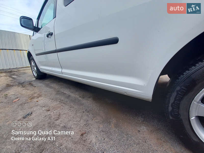 Volkswagen Caddy 2013