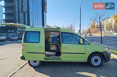 Мінівен Volkswagen Caddy 2012 в Києві