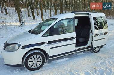 Минивэн Volkswagen Caddy 2011 в Бердичеве