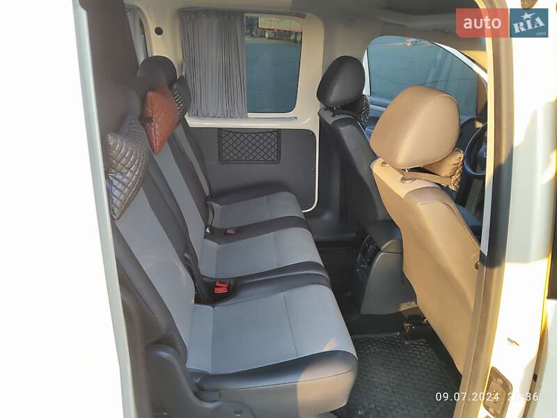 Минивэн Volkswagen Caddy 2014 в Луцке фото 7 Минивэн Volkswagen Caddy 2014 в Луцке