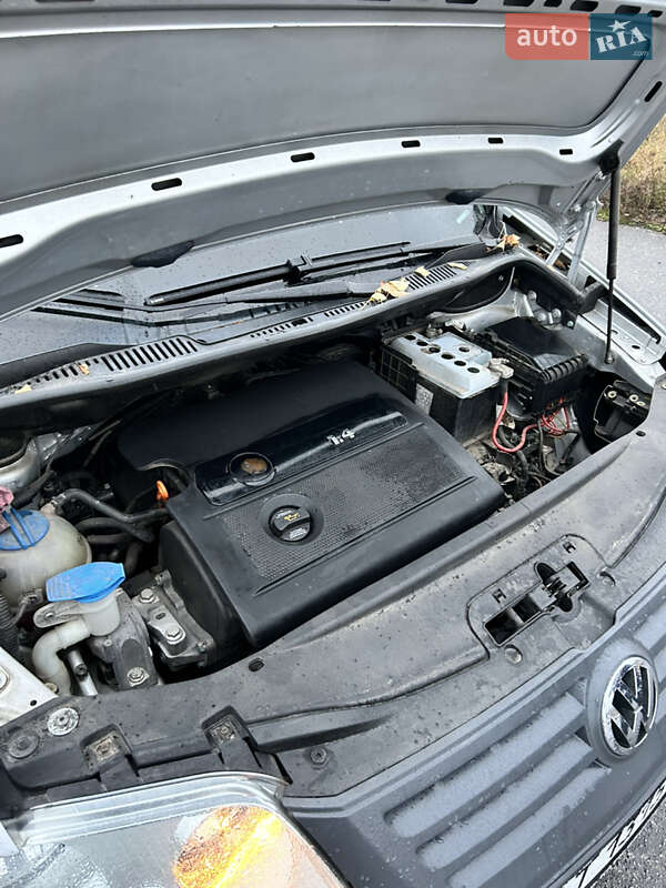 Минивэн Volkswagen Caddy 2006 в Мироновке