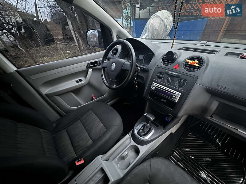 Минивэн Volkswagen Caddy 2008 в Звягеле фото 18 Минивэн Volkswagen Caddy 2008 в Звягеле