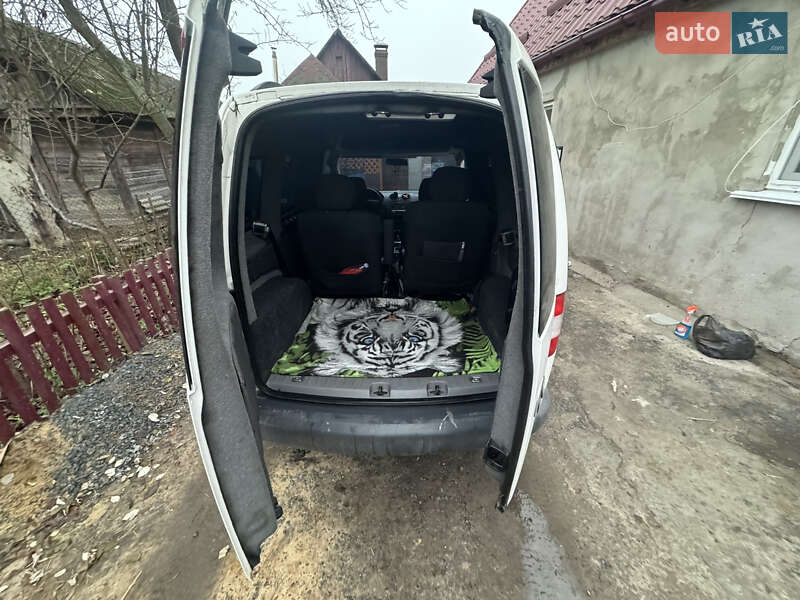 Минивэн Volkswagen Caddy 2008 в Звягеле фото 28 Минивэн Volkswagen Caddy 2008 в Звягеле