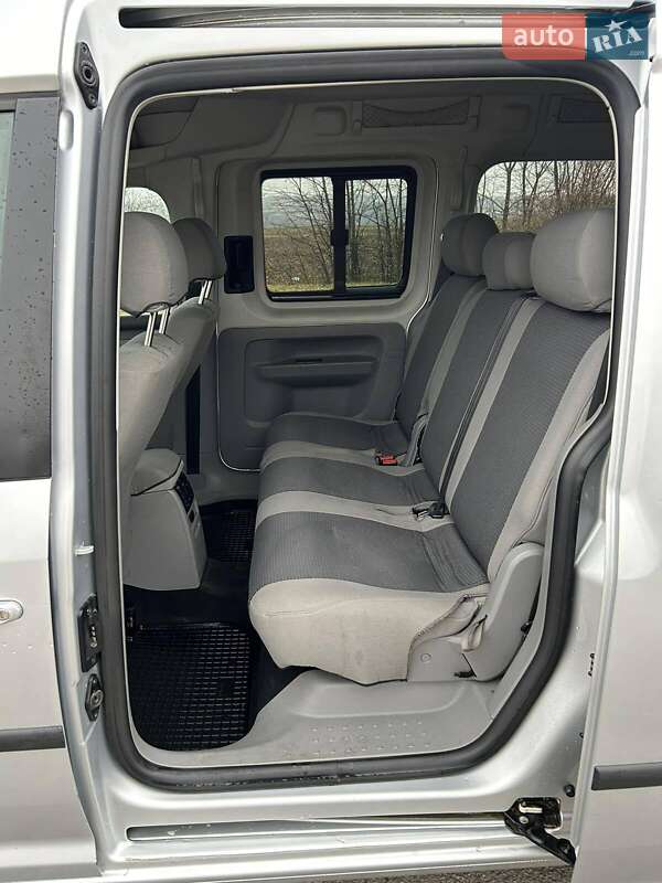 Мінівен Volkswagen Caddy 2008 в Чернівцях