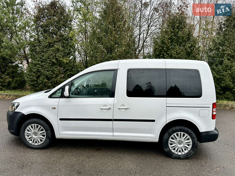 Мінівен Volkswagen Caddy 2013 в Рівному