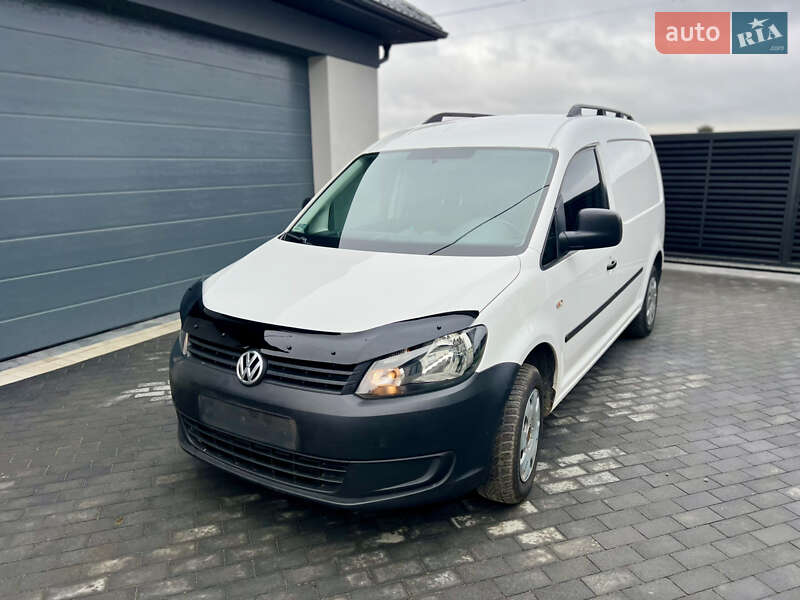 Грузовой фургон Volkswagen Caddy 2014 в Ровно