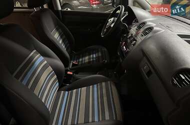 Минивэн Volkswagen Caddy 2011 в 