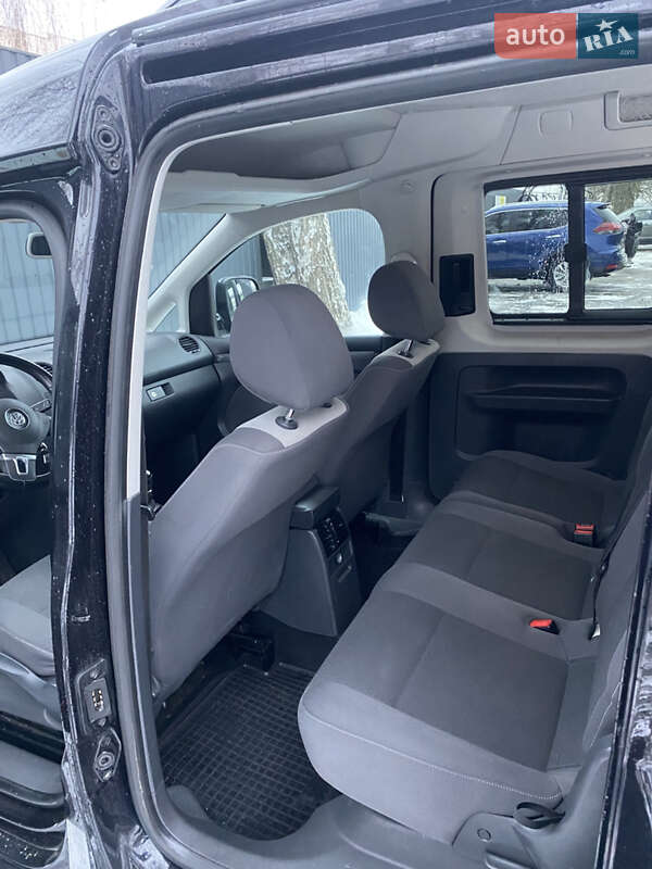 Минивэн Volkswagen Caddy 2013 в Полтаве
