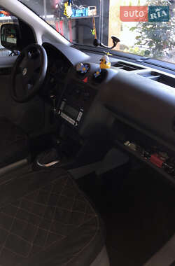 Грузовой фургон Volkswagen Caddy 2008 в Черновцах