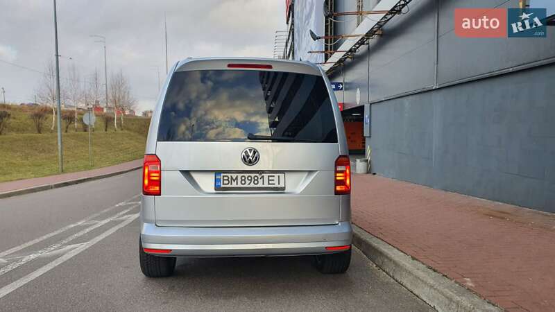 Мінівен Volkswagen Caddy 2017 в Києві
