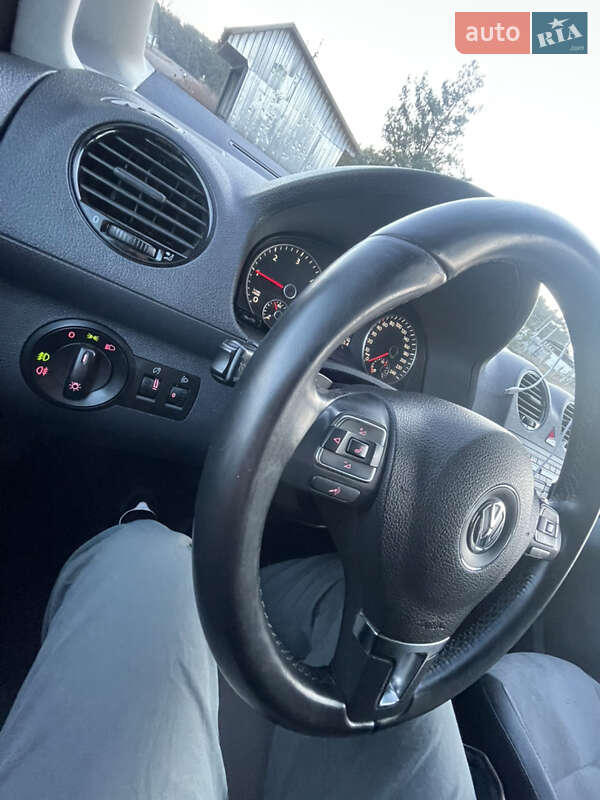 Минивэн Volkswagen Caddy 2012 в Сарнах