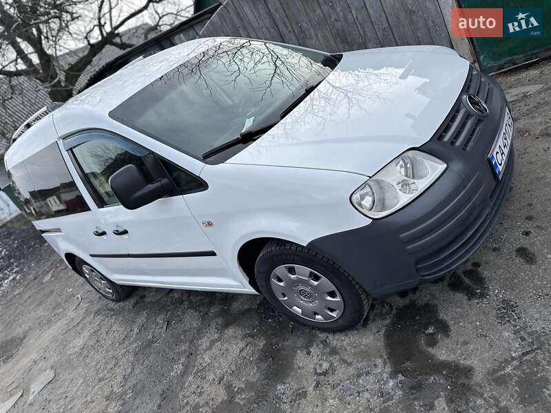 Минивэн Volkswagen Caddy 2009 в Звенигородке