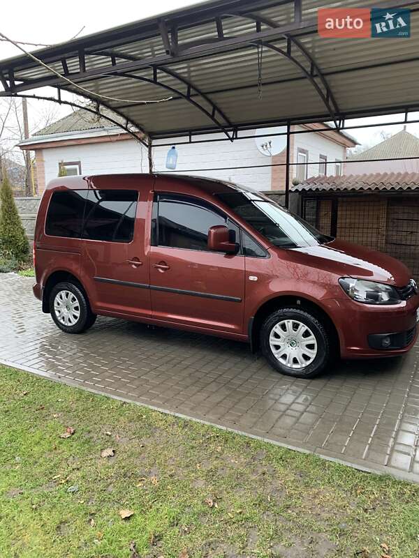 Минивэн Volkswagen Caddy 2013 в Золотоноше