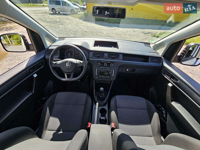 Минивэн Volkswagen Caddy 2017 в Киеве