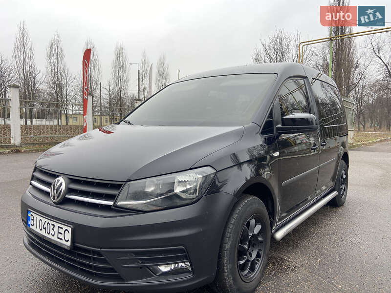 Минивэн Volkswagen Caddy 2016 в Кременчуге