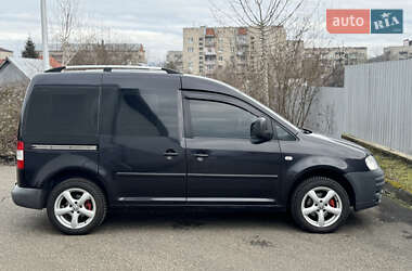 Минивэн Volkswagen Caddy 2008 в Иршаве