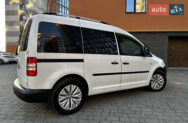 Вантажний фургон Volkswagen Caddy 2012 в Івано-Франківську