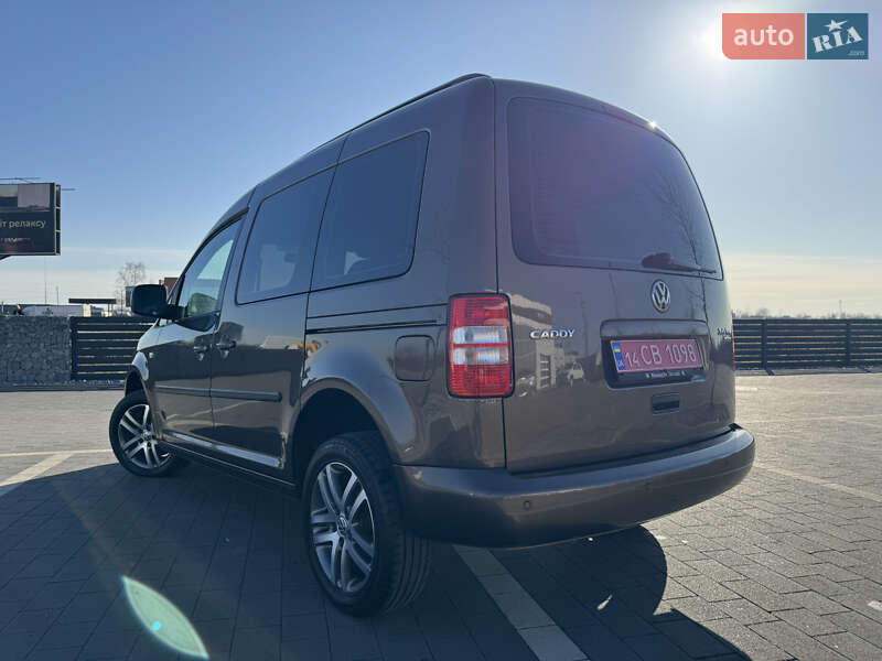Мінівен Volkswagen Caddy 2012 в Мукачевому