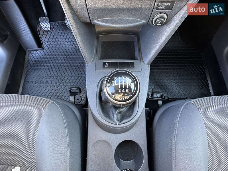 Мінівен Volkswagen Caddy 2012 в Мукачевому