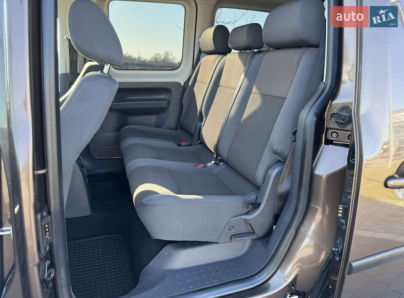 Мінівен Volkswagen Caddy 2012 в Мукачевому
