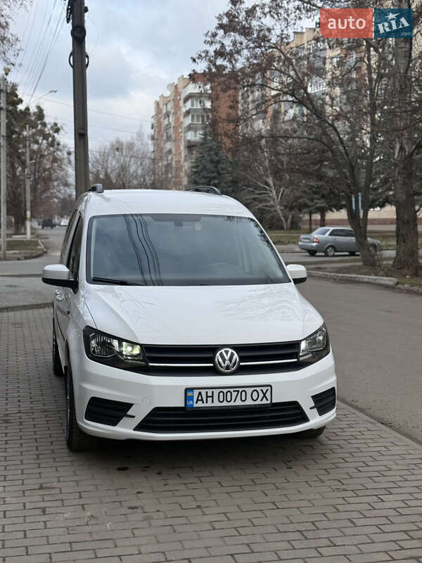 Мінівен Volkswagen Caddy 2016 в Слов'янську