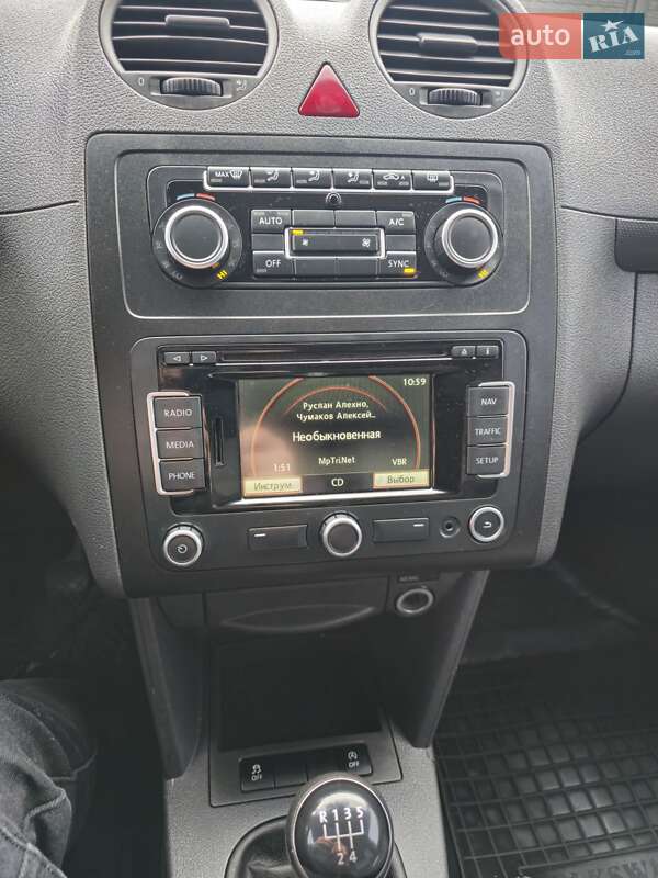 Минивэн Volkswagen Caddy 2014 в Киеве фото 22 Минивэн Volkswagen Caddy 2014 в Киеве