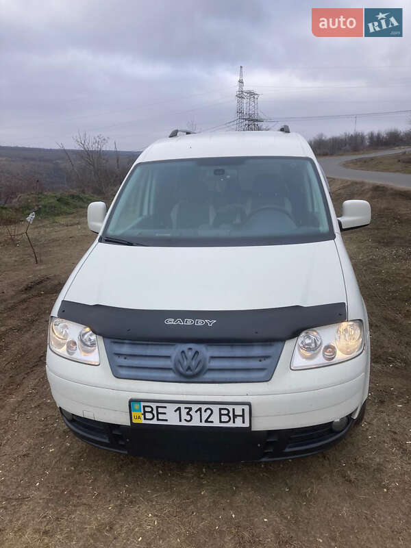Минивэн Volkswagen Caddy 2010 в 