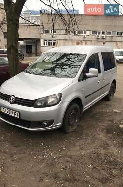 Мінівен Volkswagen Caddy 2013 в Дніпрі