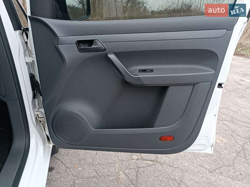 Грузовой фургон Volkswagen Caddy 2014 в Покрове