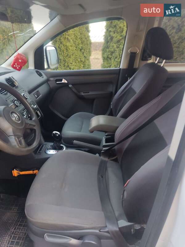 Мінівен Volkswagen Caddy 2011 в Хусті
