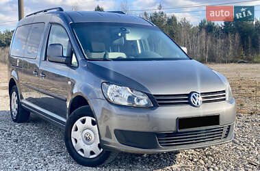 Минивэн Volkswagen Caddy 2013 в Львове