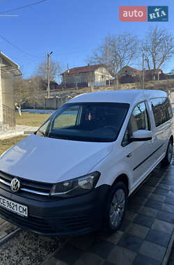 Мінівен Volkswagen Caddy 2015 в Кіцмані