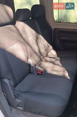 Минивэн Volkswagen Caddy 2013 в 
