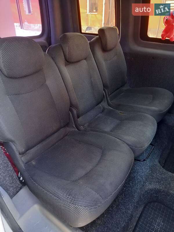 Минивэн Volkswagen Caddy 2007 в Борщеве