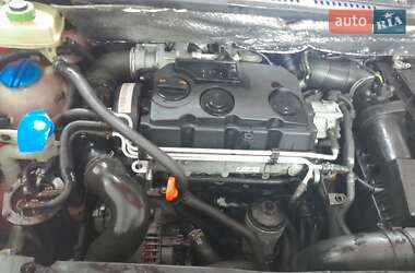 Минивэн Volkswagen Caddy 2009 в 