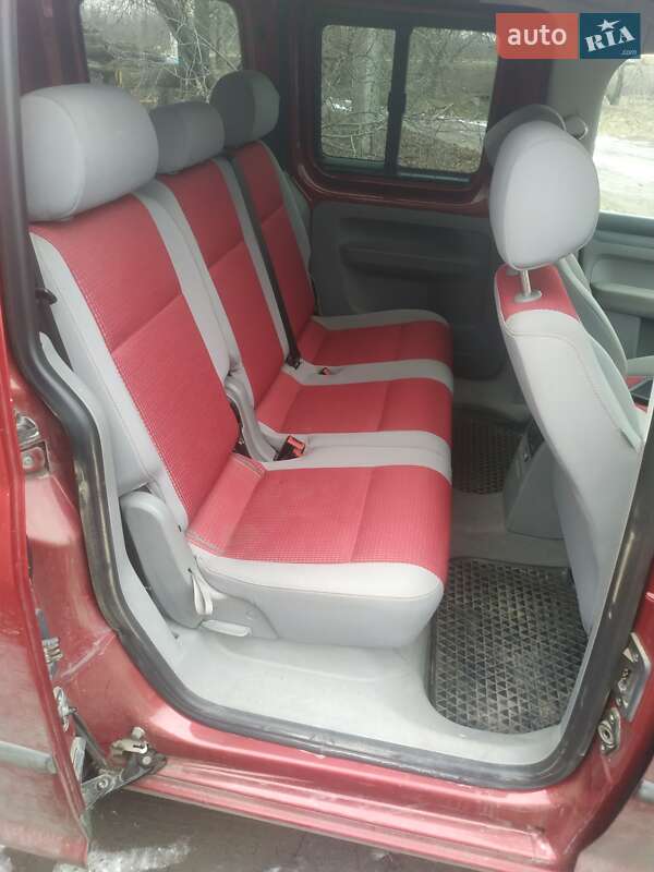Минивэн Volkswagen Caddy 2006 в Гайвороне