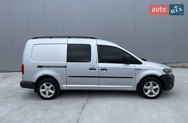 Грузовой фургон Volkswagen Caddy 2015 в 