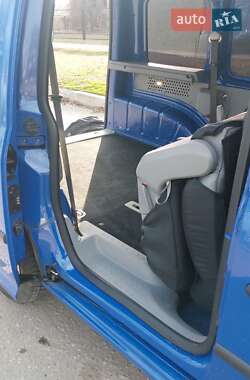 Минивэн Volkswagen Caddy 2010 в 
