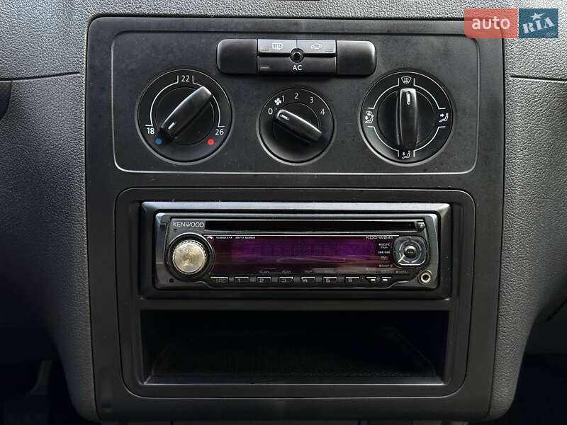 Мінівен Volkswagen Caddy 2010 в Рівному