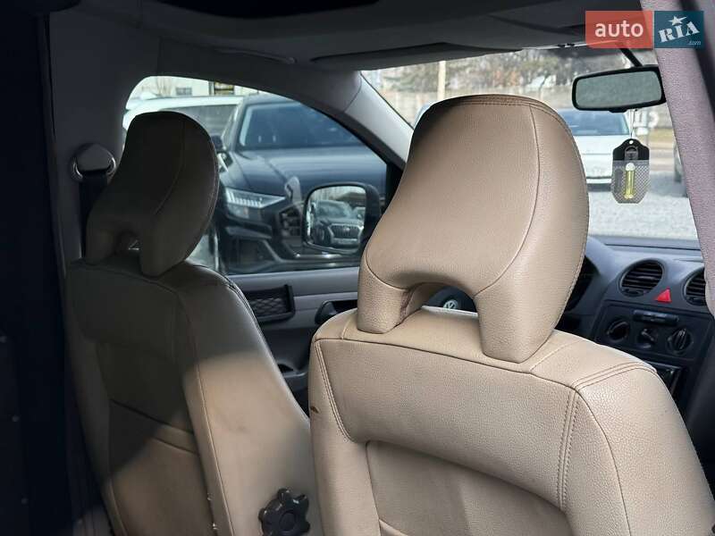 Мінівен Volkswagen Caddy 2010 в Рівному