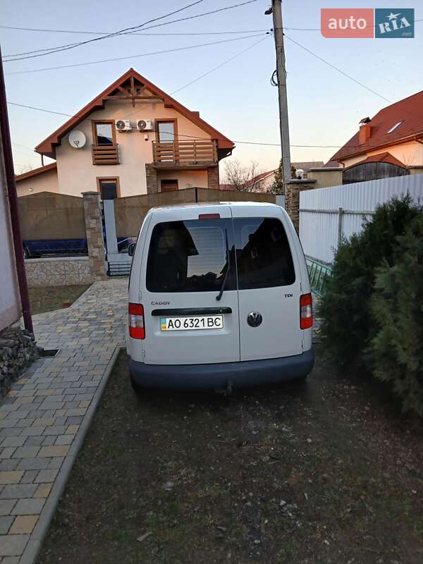 Минивэн Volkswagen Caddy 2007 в Ужгороде